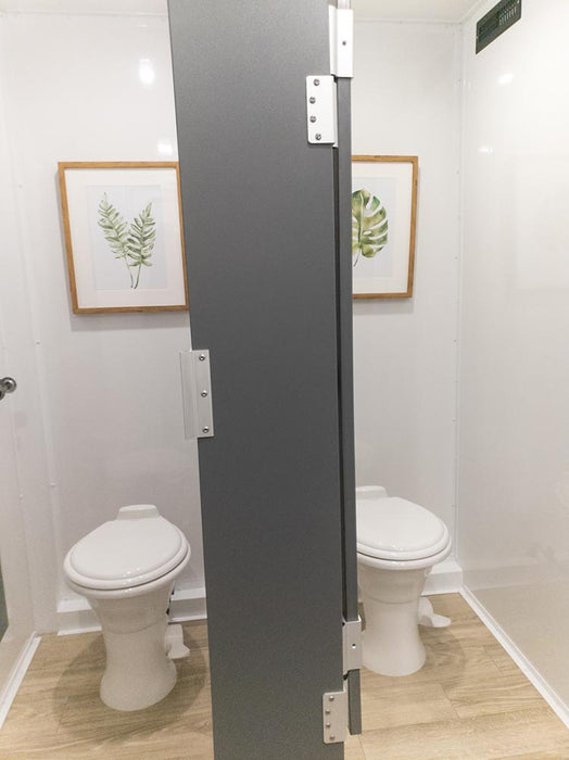 RESTROOM TRAILER (5 UNIT MODEL)