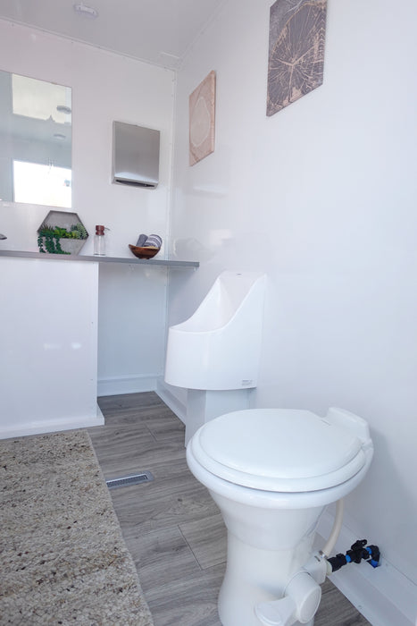 RESTROOM TRAILER (3 UNIT MODEL)