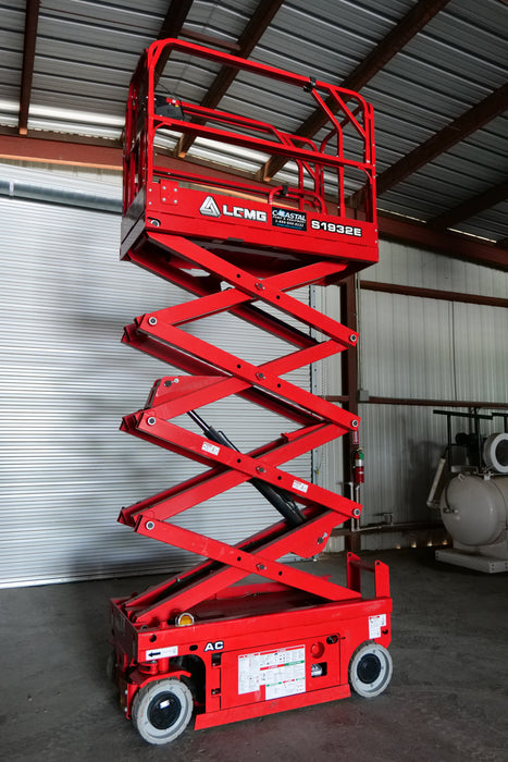 19FT Scissor Lift