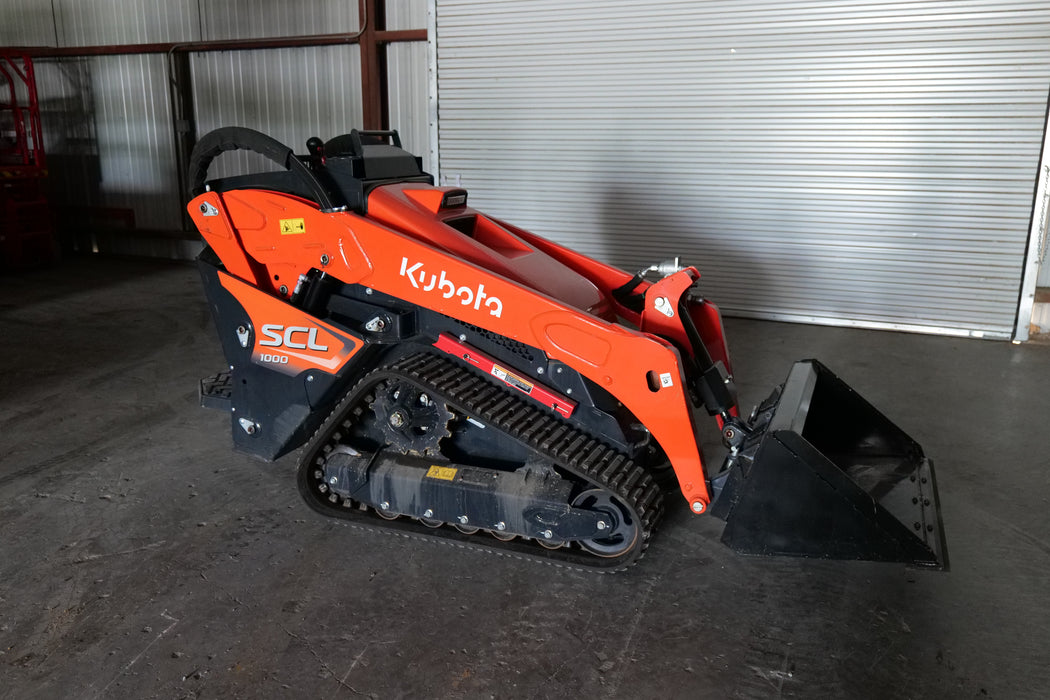 Kubota SCL-1000 Track Loader